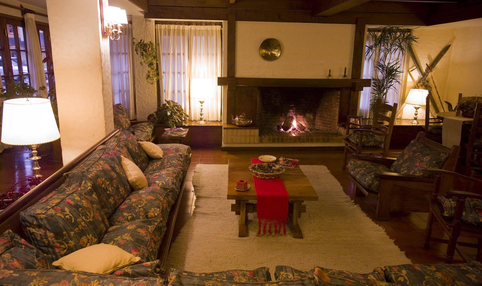 Del Viejo Esquiador Hotel San Martín de los Andes Kültér fotó