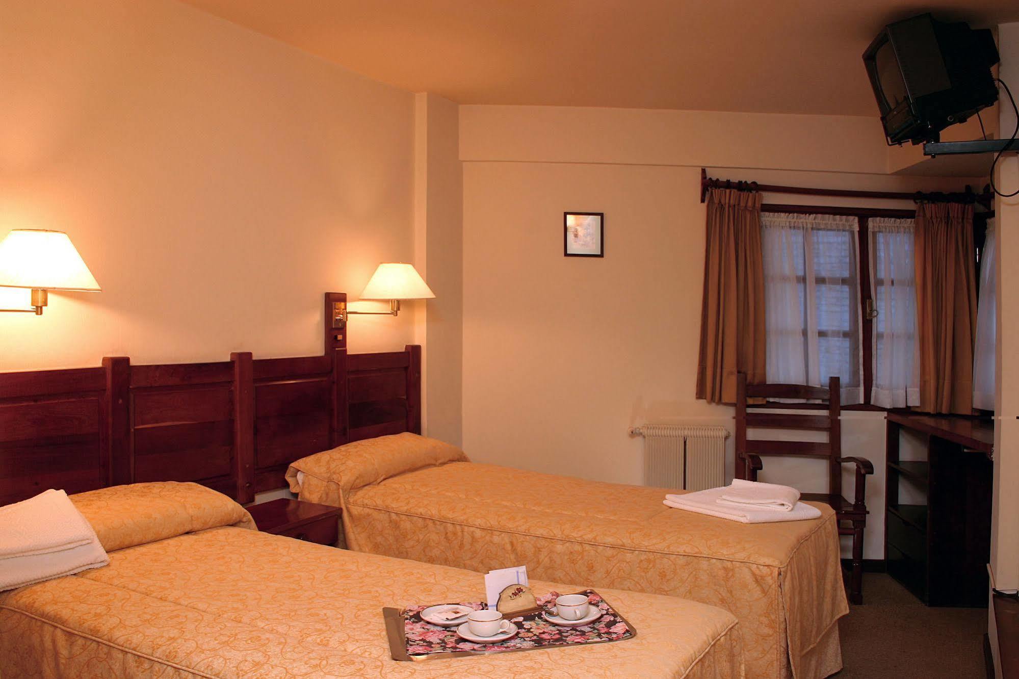 Del Viejo Esquiador Hotel San Martín de los Andes Kültér fotó